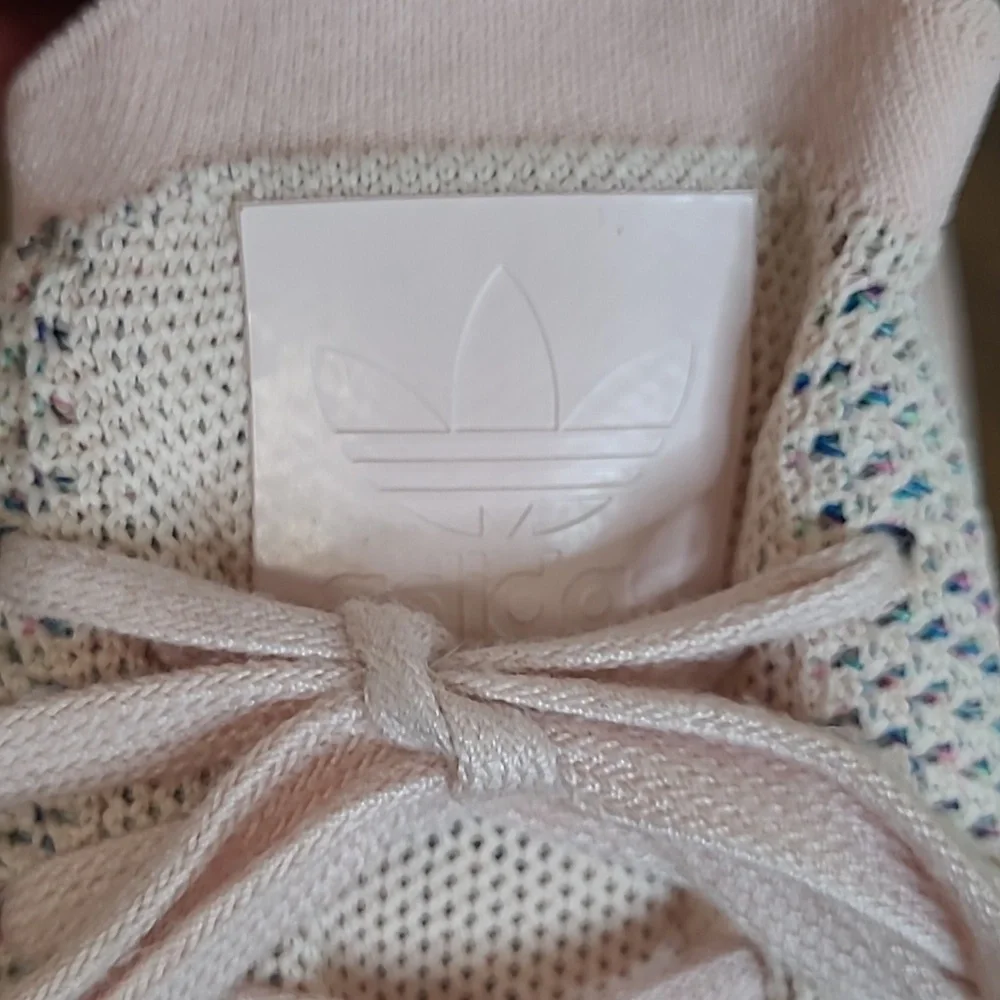 Adidas Icey Pink Swift Run Athletic Shoes size 9.5